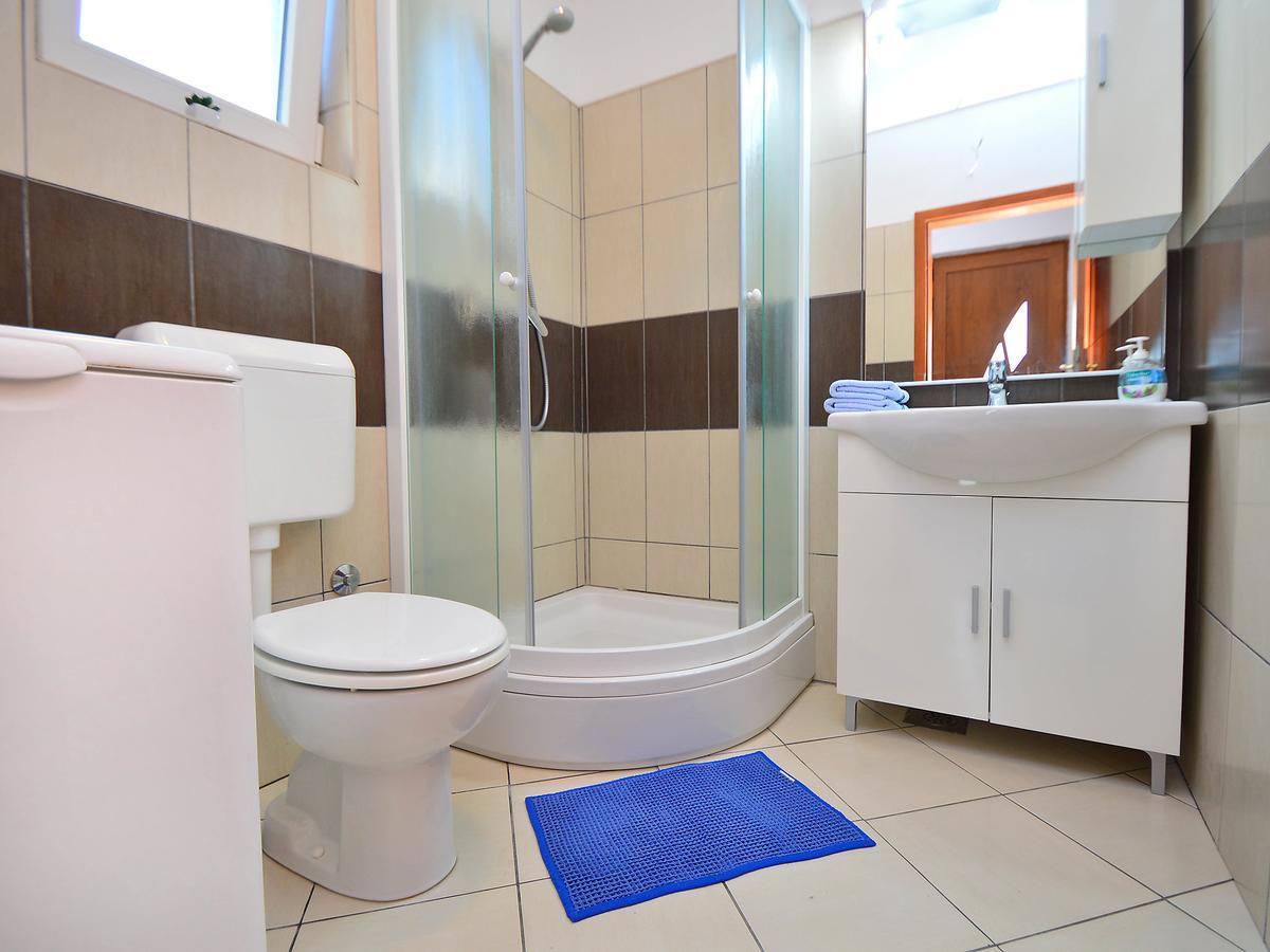 Apartment Ante-2 By Interhome Бродариця Екстер'єр фото